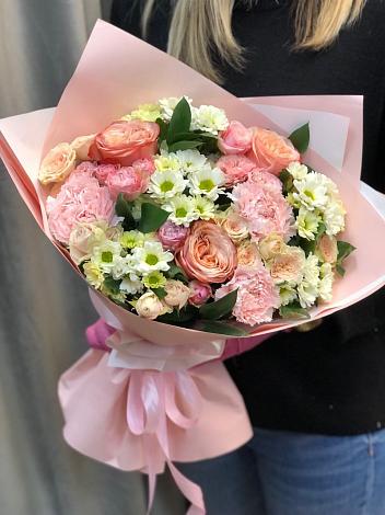 Букет цветов из: Гвоздики, Розы и Хризантемы в Кули