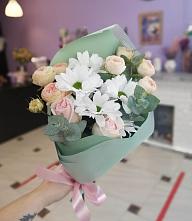 Букет цветов из:  Хризантемы и Розы в Кули
