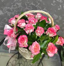 Цветочная композиция из Розы в корзине в Кули